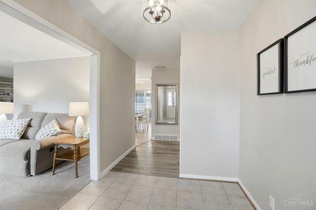 1090 Susan Drive, Hamilton, OH 45013