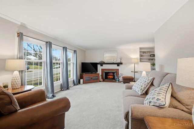 1090 Susan Drive, Hamilton, OH 45013