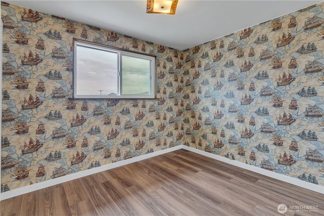 20804 SE 450th Street, Enumclaw, WA 98022