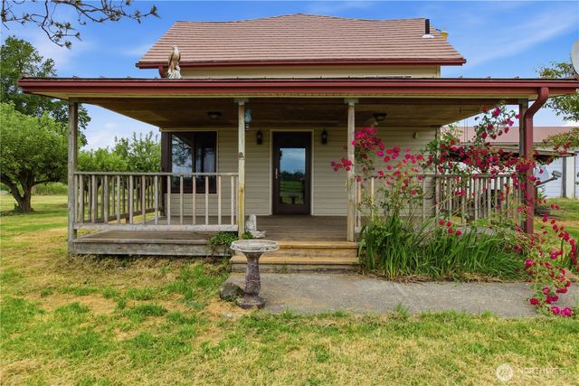 20804 SE 450th Street, Enumclaw, WA 98022