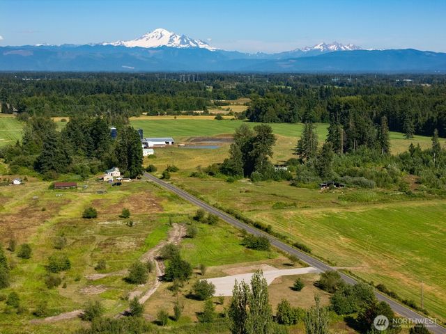 3580 Arnie Road, Custer, WA 98240