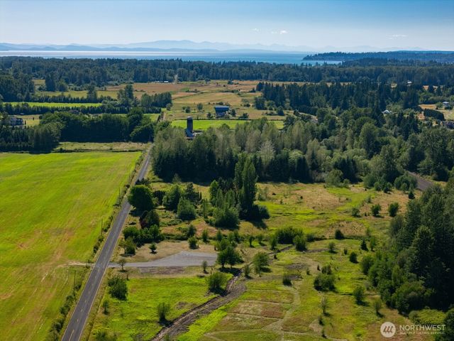 3580 Arnie Road, Custer, WA 98240