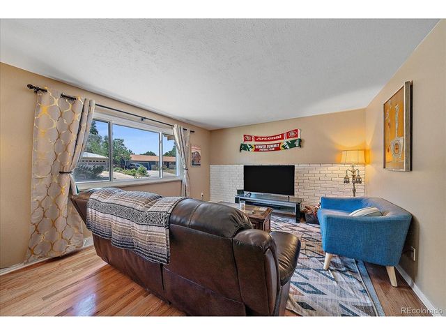 1654 S Endicott St, Denver, CO 80232