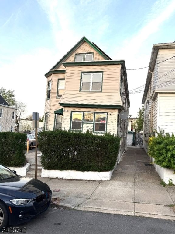 17 Quinn St, Paterson City, NJ 07501 — exterior