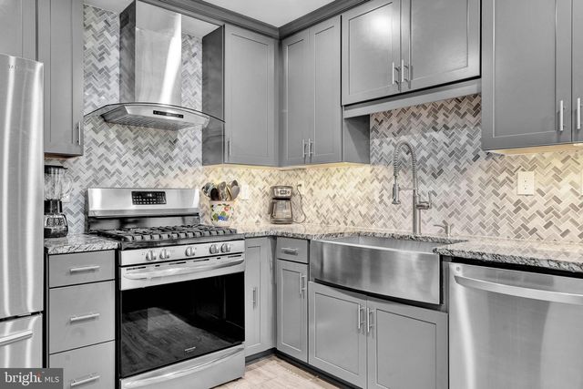 164 JONATHAN DR, North Wales, PA 19454