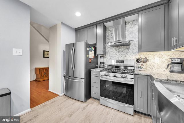 164 JONATHAN DR, North Wales, PA 19454