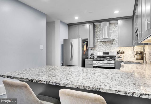 164 JONATHAN DR, North Wales, PA 19454