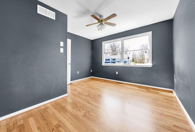 164 JONATHAN DR, North Wales, PA 19454