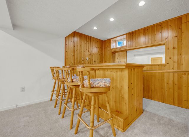 164 JONATHAN DR, North Wales, PA 19454