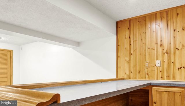 164 JONATHAN DR, North Wales, PA 19454