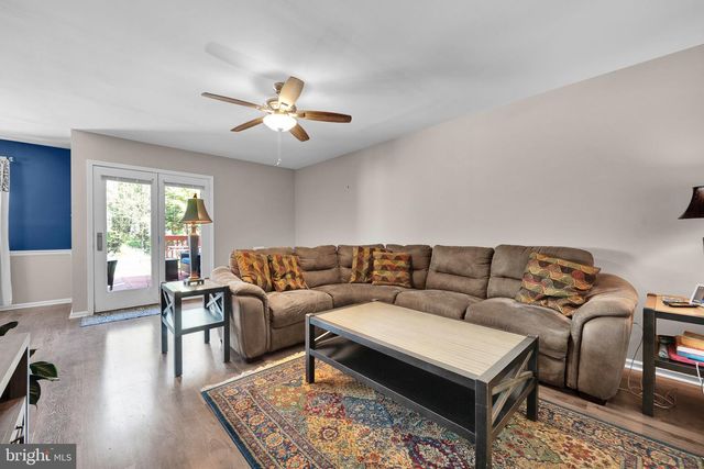 164 JONATHAN DR, North Wales, PA 19454