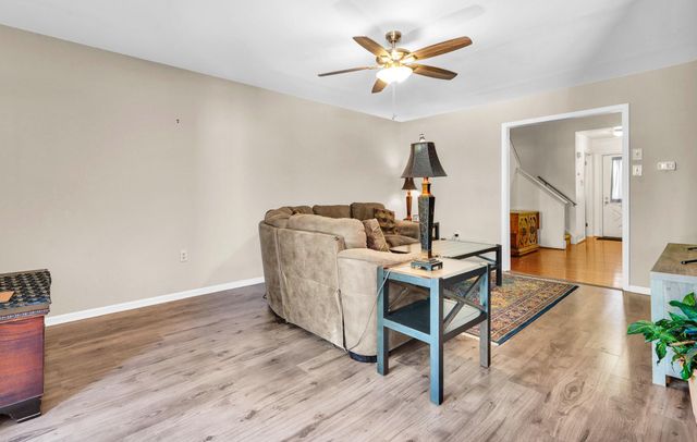 164 JONATHAN DR, North Wales, PA 19454