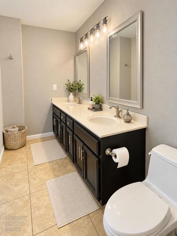 1332 Pilgrims Dr, Roseville, CA 95747