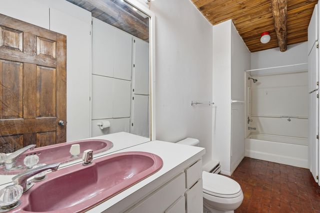 150 Reed Lane, Corrales, NM 87048