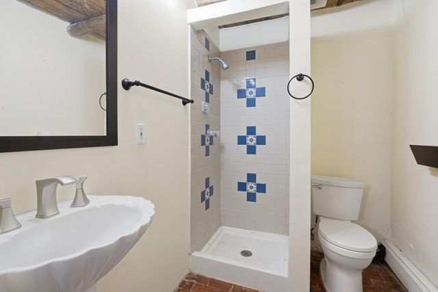 150 Reed Lane, Corrales, NM 87048