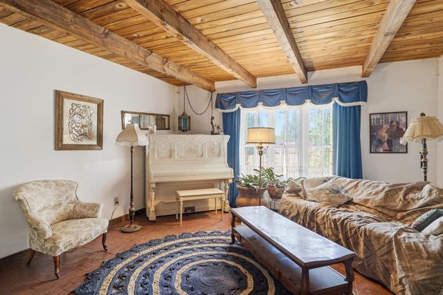 150 Reed Lane, Corrales, NM 87048