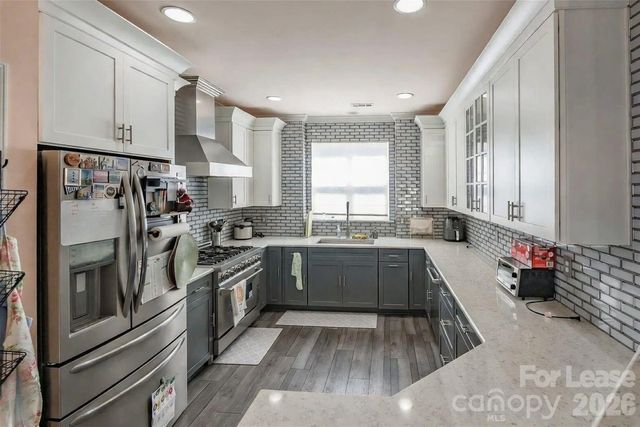 121 Walnut Cove Drive B, Mooresville, NC 28117