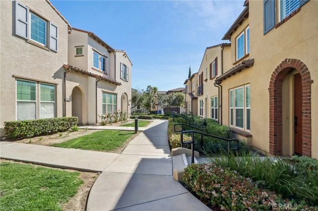 20329 Paseo Las Olivas, Porter Ranch, CA 91326