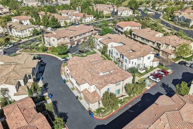 20329 Paseo Las Olivas, Porter Ranch, CA 91326