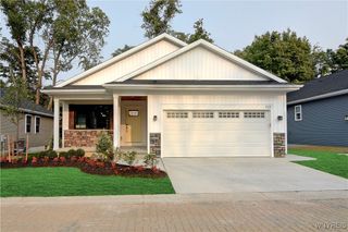 110 Birch Creek, Alden, NY 14004