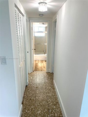 9501 E Bay Harbor Dr 5B, Bay Harbor Islands, FL 33154