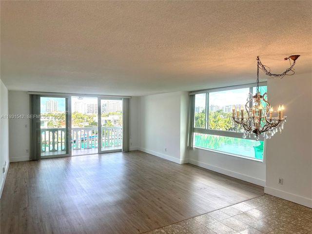 9501 E Bay Harbor Dr 5B, Bay Harbor Islands, FL 33154