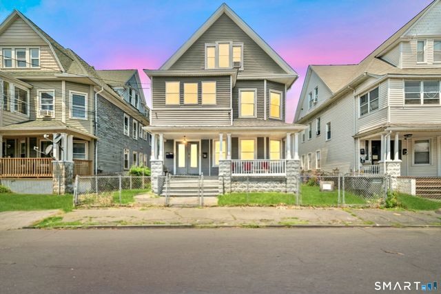 32-34 Park Terrace, Bridgeport, CT 06604
