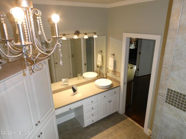 202 Walnut Cove Drive, Lumberton, NC 28358