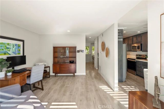 152 N Singingwood, Orange, CA 92869