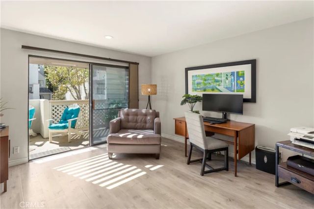 152 N Singingwood, Orange, CA 92869