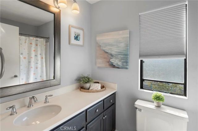 152 N Singingwood, Orange, CA 92869