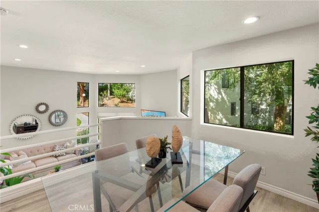 152 N Singingwood, Orange, CA 92869