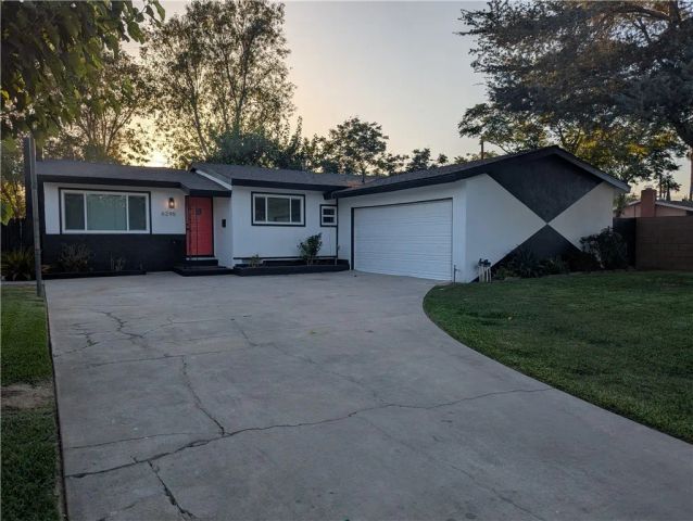6295 Banner Court, Riverside, CA 92504