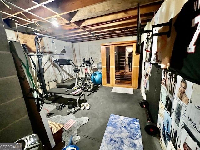 6068 Dee Court, Stone Mountain, GA 30087