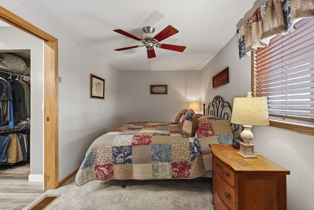 8015 148TH Avenue, Orion, IL 61273