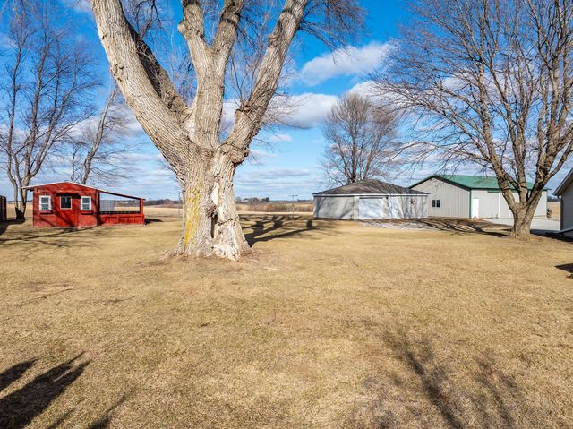 8015 148TH Avenue, Orion, IL 61273