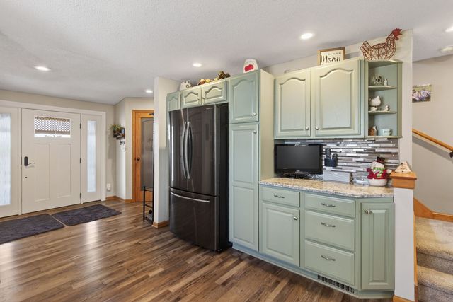 8015 148TH Avenue, Orion, IL 61273