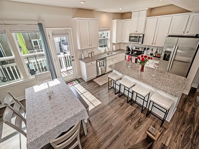 126 Lupine Dr, Adams Twp, PA 16046