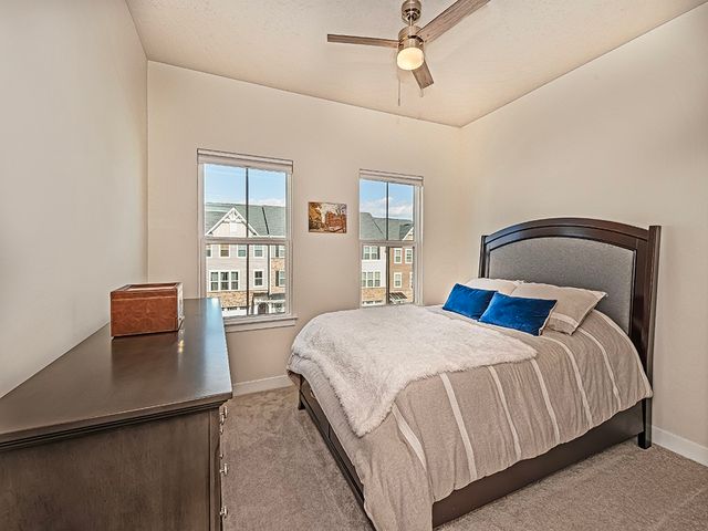 126 Lupine Dr, Adams Twp, PA 16046