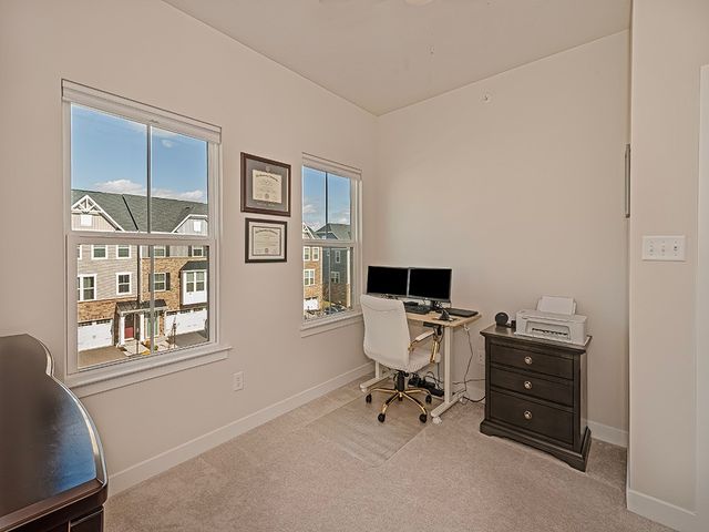 126 Lupine Dr, Adams Twp, PA 16046