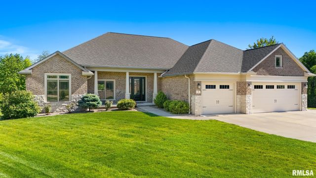 15 STREAMWOOD Court, Washington, IL 61571