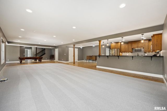 15 STREAMWOOD Court, Washington, IL 61571