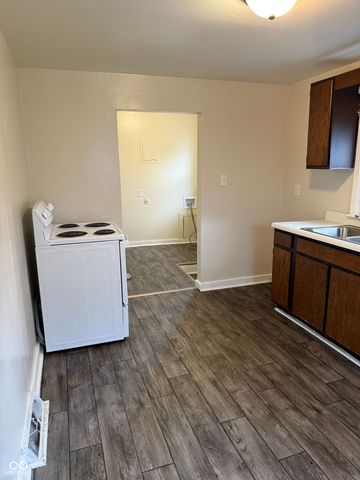 908 Walnut Street, Anderson, IN 46012