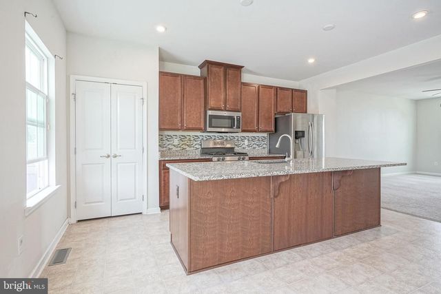 157 STAR DR, Mount Holly, NJ 08060