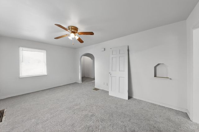 2406 Montana Avenue, Cincinnati, OH 45211