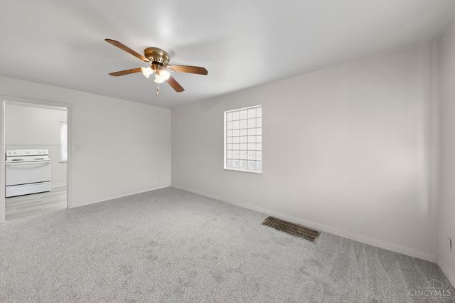 2406 Montana Avenue, Cincinnati, OH 45211