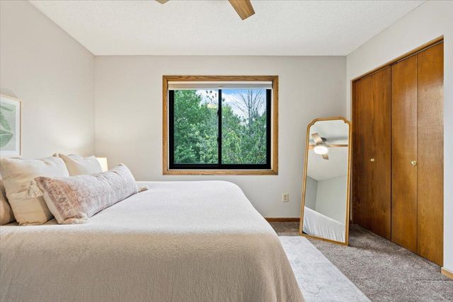 8821 Rainier Court, Woodbury, MN 55125