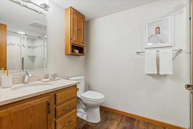 8821 Rainier Court, Woodbury, MN 55125