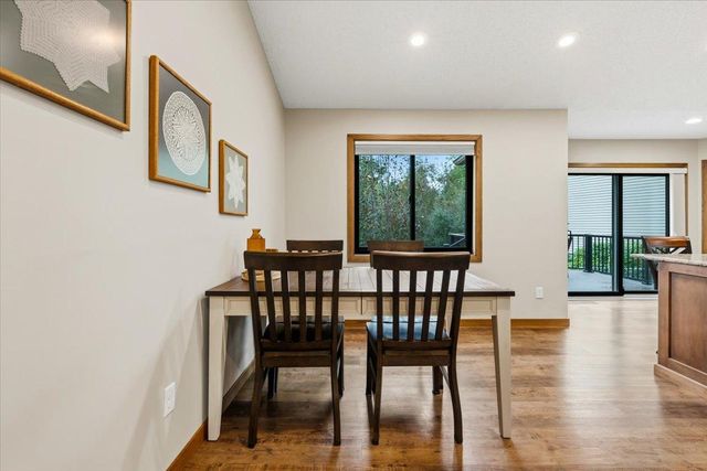 8821 Rainier Court, Woodbury, MN 55125
