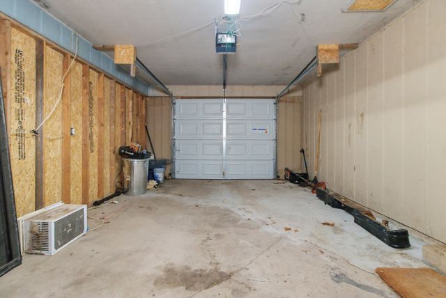 8857 State Route Ad, Dora, MO 65637